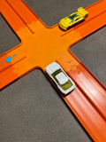Double X Intersection – Modular 1:64 Scale Track Crossing Compatible with Hot Wheels® & Matchbox® (Monster Truck Friendly)