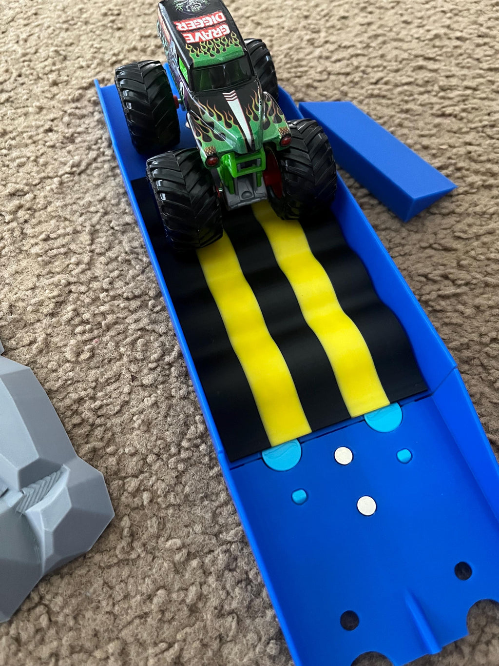 Monster Truck Obstacle Course – Modular 3D-Printed Track for Hot Wheels® & Matchbox® (1:64 Scale)