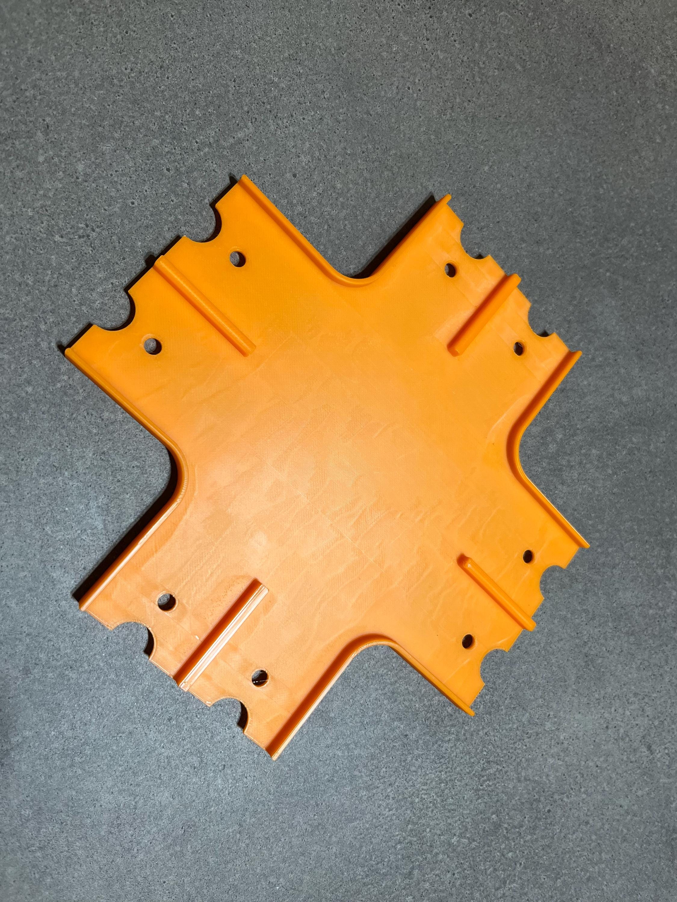 Double X Intersection – Modular 1:64 Scale Track Crossing Compatible with Hot Wheels® & Matchbox® (Monster Truck Friendly)